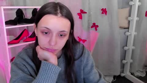Snapshot of mipsymipson chatting on 23, 1, 2025 NEXT STREAM NOVEMBER  27282930 online show from 23, 1, 2025