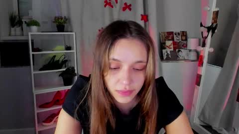 Snapshot of mipsymipson chatting on 9, 9, 2025 NEXT STREAM NOVEMBER  27282930 online show from 9, 9, 2025