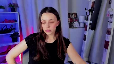 Snapshot of mipsymipson chatting on 7, 10, 2025 NEXT STREAM NOVEMBER  27282930 online show from 7, 10, 2025