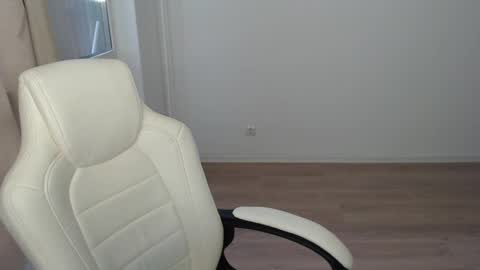 Snapshot of mira_g chatting on 11, 2, 2025 mira_g online show from 11, 2, 2025