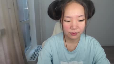 Snapshot of mira_g chatting on 7, 3, 2025 mira_g online show from 7, 3, 2025