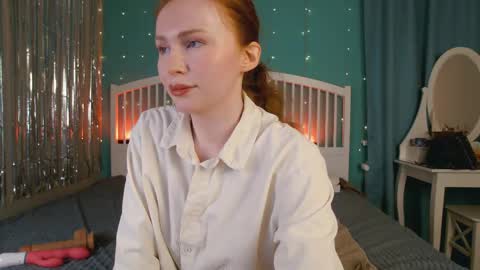 Snapshot of mira_glace chatting on 13, 4, 2026 Mira3 online show from 13, 4, 2026