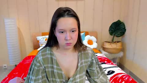 Snapshot of mira_karter chatting on 5, 4, 2026 Mira online show from 5, 4, 2026