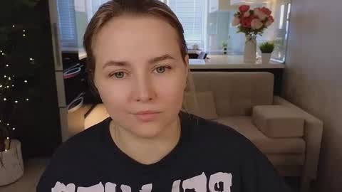 Snapshot of mira_mermayd chatting on 14, 3, 2026 Mira online show from 14, 3, 2026