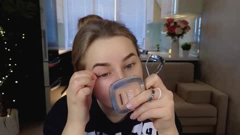 Snapshot of mira_mermayd chatting on 20, 3, 2026 Mira online show from 20, 3, 2026