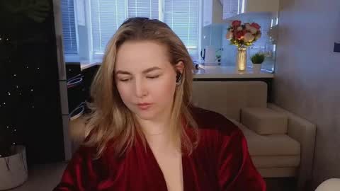 Snapshot of mira_mermayd chatting on 9, 4, 2026 Mira online show from 9, 4, 2026