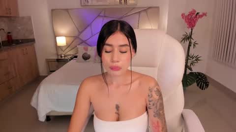 Snapshot of miranda_crawfor chatting on 3, 3, 2026 miranda_crawfor online show from 3, 3, 2026