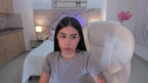 Snapshot of miranda_crawfor chatting on 11, 3, 2026 miranda_crawfor online show from 11, 3, 2026