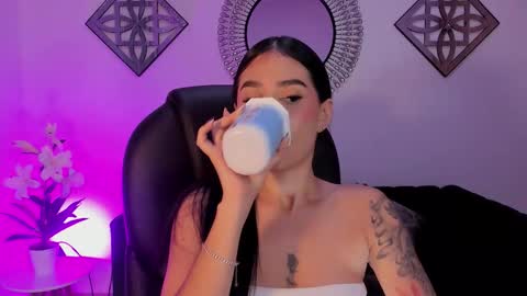 Snapshot of miranda_crawfor chatting on 14, 3, 2026 miranda_crawfor online show from 14, 3, 2026