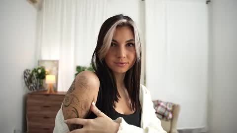 Snapshot of mirandabettman chatting on 22, 10, 2025 My name is Adele online show from 22, 10, 2025