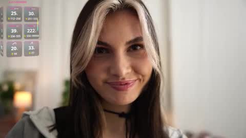 Snapshot of mirandabettman chatting on 25, 10, 2025 My name is Adele online show from 25, 10, 2025