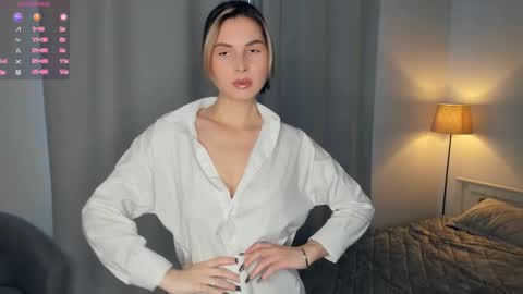 Snapshot of mirandabettman chatting on 16, 12, 2025 My name is Adele online show from 16, 12, 2025