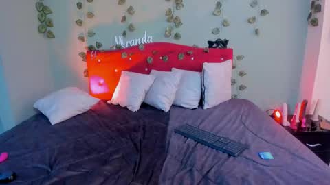 Snapshot of mirandabigboobs chatting on 6, 2, 2026 Miranda online show from 6, 2, 2026