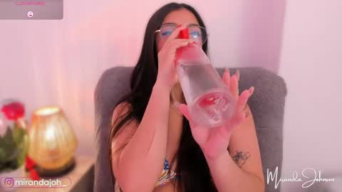 Snapshot of mirandajohnson_ chatting on 14, 5, 2026 Miranda online show from 14, 5, 2026
