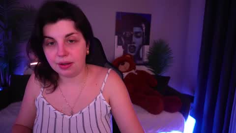 Snapshot of mirandawarm chatting on 2, 4, 2026 Miranda online show from 2, 4, 2026