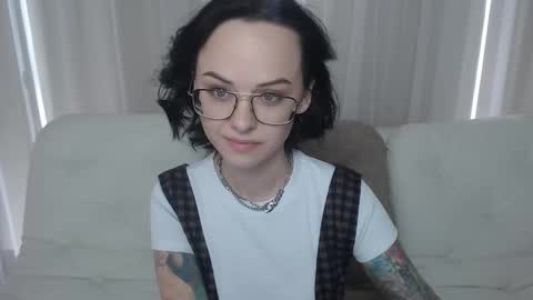 Snapshot of mirasky chatting on 8, 2, 2025 Mira online show from 8, 2, 2025