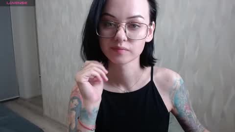 Snapshot of mirasky chatting on 12, 2, 2025 Mira online show from 12, 2, 2025