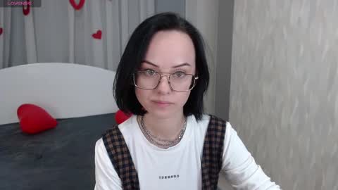 Snapshot of mirasky chatting on 17, 2, 2025 Mira online show from 17, 2, 2025