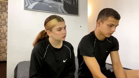 mirelcouple online show from 10, 2, 2026