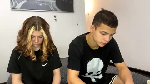 mirelcouple online show from 17, 2, 2026