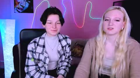 Snapshot of mirginia_lovely chatting on 2, 3, 2026 mirgi online show from 2, 3, 2026