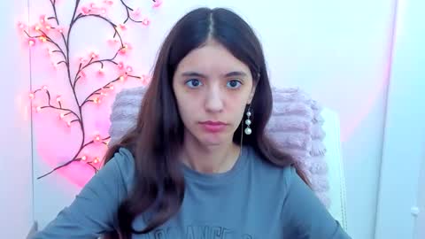 Snapshot of miri_miss chatting on 2, 4, 2026 Miri online show from 2, 4, 2026