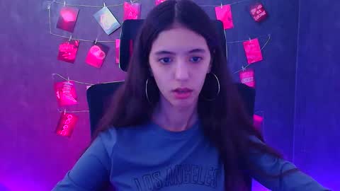 Snapshot of miri_miss chatting on 7, 4, 2026 Miri online show from 7, 4, 2026