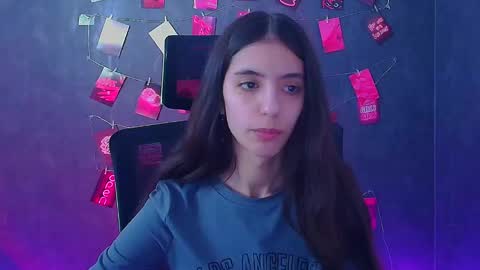 Snapshot of miri_miss chatting on 21, 4, 2026 Miri online show from 21, 4, 2026