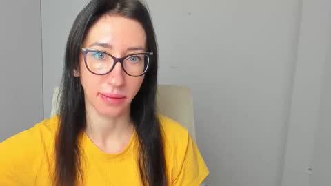 Snapshot of miriam_candyy chatting on 23, 11, 2025 Mariam online show from 23, 11, 2025