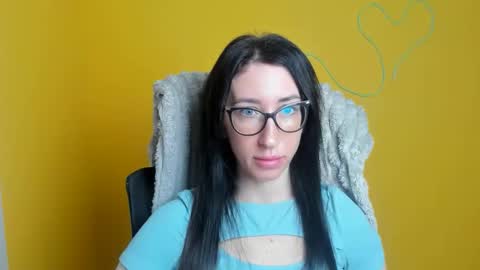 Snapshot of miriam_candyy chatting on 27, 11, 2025 Mariam online show from 27, 11, 2025