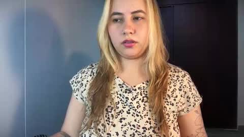 Snapshot of mirilinda chatting on 6, 2, 2026 mirilinda online show from 6, 2, 2026