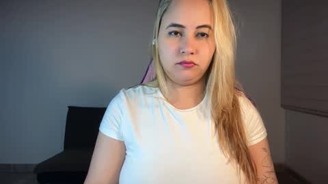 Snapshot of mirilinda chatting on 21, 2, 2026 mirilinda online show from 21, 2, 2026