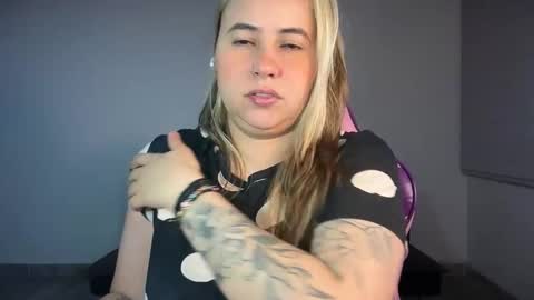 Snapshot of mirilinda chatting on 3, 4, 2026 mirilinda online show from 3, 4, 2026