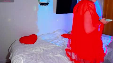 Snapshot of mirrorofsoul chatting on 30, 9, 2025 Shelley online show from 30, 9, 2025