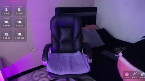 Snapshot of misaaki chatting on 3, 11, 2025 Misaaki online show from 3, 11, 2025