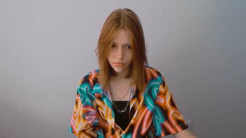 misaki_chan_ online show from 9, 9, 2025