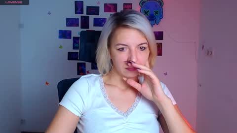 Mishelle online show from 30, 11, 2025