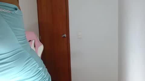 Snapshot of mishka__ chatting on 7, 12, 2024 Mishka online show from 7, 12, 2024