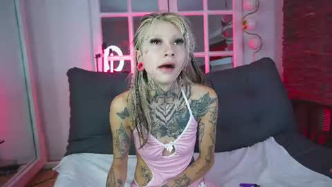 Snapshot of miss___angel chatting on 9, 7, 2026 miss___angel online show from 9, 7, 2026