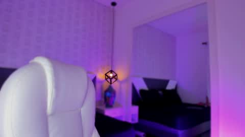 Charlotte online show from 28, 2, 2025