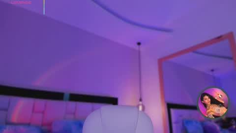 Charlotte online show from 23, 9, 2025