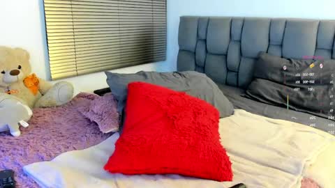 Snapshot of miss__jones_ chatting on 21, 4, 2026 miss__jones_ online show from 21, 4, 2026