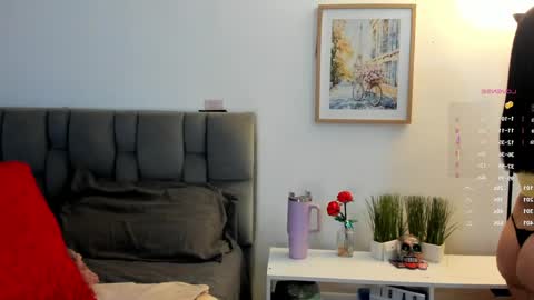 Snapshot of miss__jones_ chatting on 25, 4, 2026 miss__jones_ online show from 25, 4, 2026