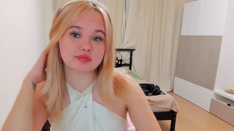 miss__selena online show from 27, 12, 2024