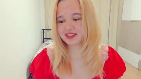 miss__selena online show from 19, 1, 2025