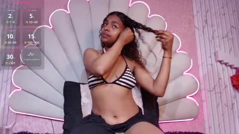 miss__smith_ online show from 20, 11, 2025