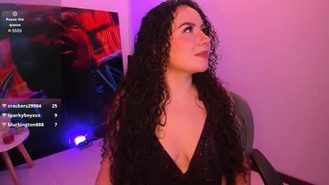 Snapshot of miss_alisse chatting on 16, 11, 2025 miss_alisse online show from 16, 11, 2025