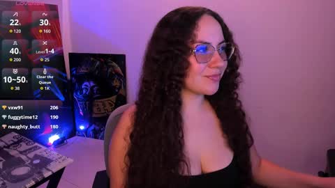 Snapshot of miss_alisse chatting on 17, 12, 2025 miss_alisse online show from 17, 12, 2025