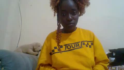 Snapshot of miss_atitude chatting on 9, 10, 2025 miss_atitude online show from 9, 10, 2025