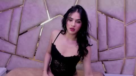 Snapshot of miss_bella_kiss chatting on 8, 5, 2026 miss_bella_kiss online show from 8, 5, 2026